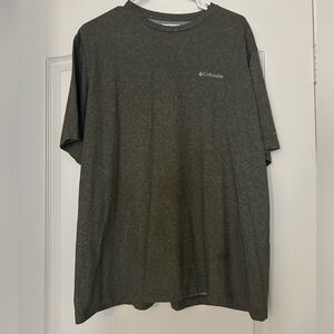 Columbia Men's Olive Green Short Sleeve Tee